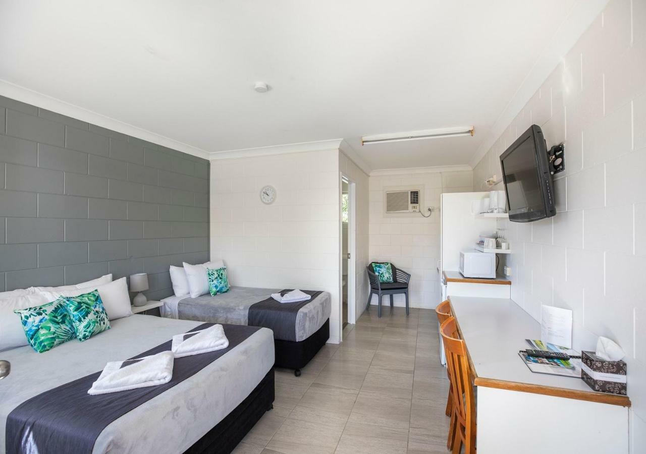 Banjo Paterson Motor Inn Townsville Exterior foto